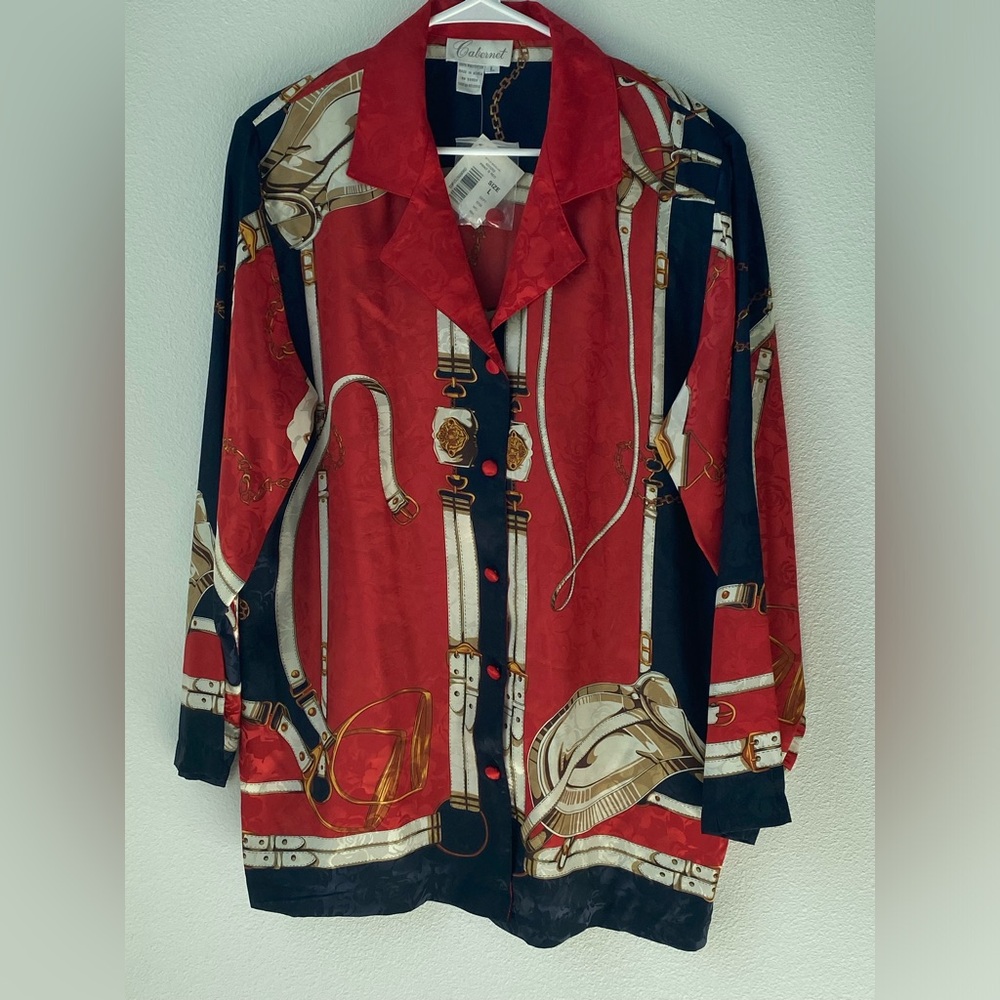 Cabernet Women’s Blouse